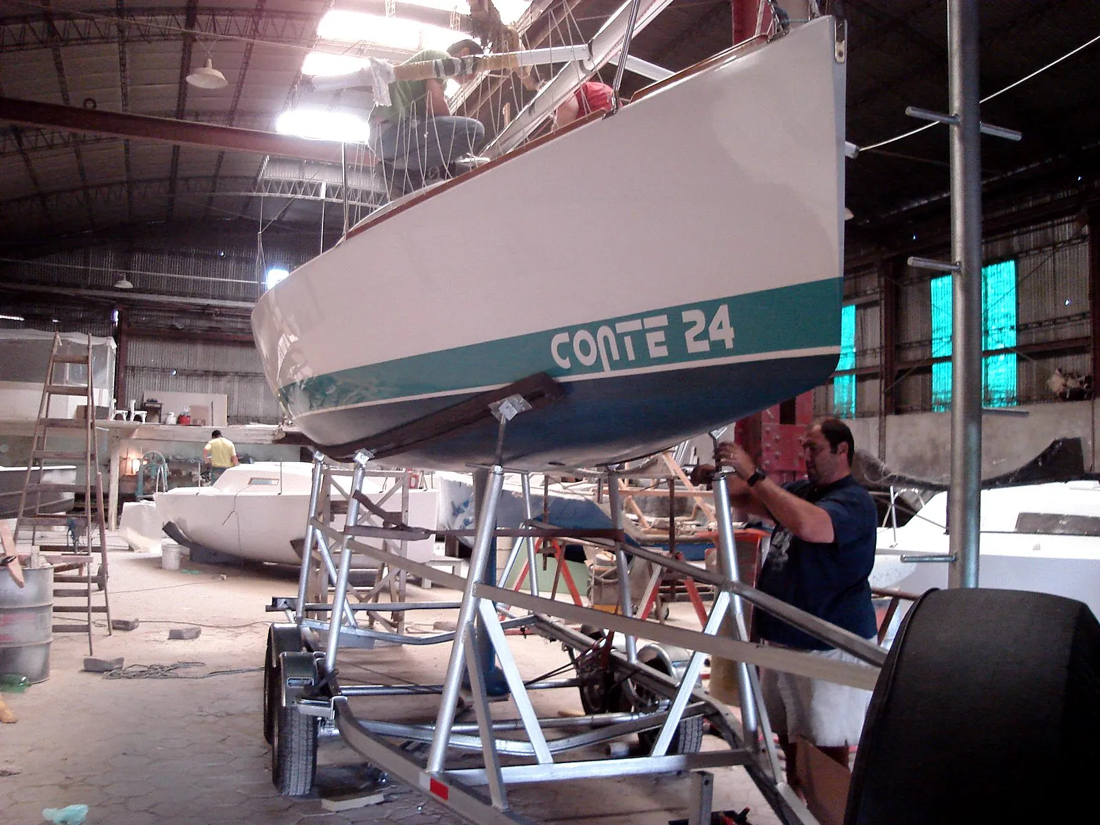 Conte 24 terminado en la nave